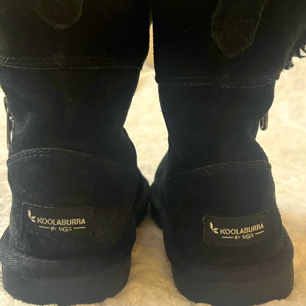 Girls Black Koolaburra by Ugg Boots Size 11